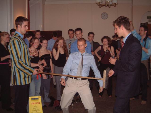 Limbo Dance - again Maxime