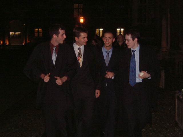 Boatclub Formal - To the Bar!