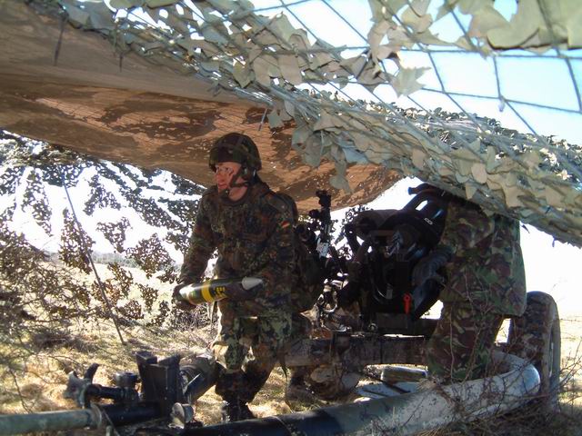 Salisbury Plain - Konrad at the Gun