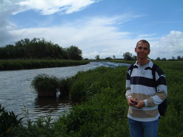 Maxime on the Side of the Cam