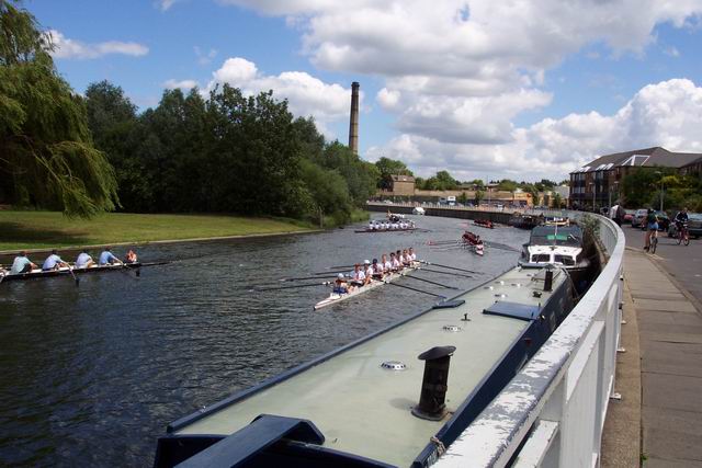 4th Day - Traffic on the Cam