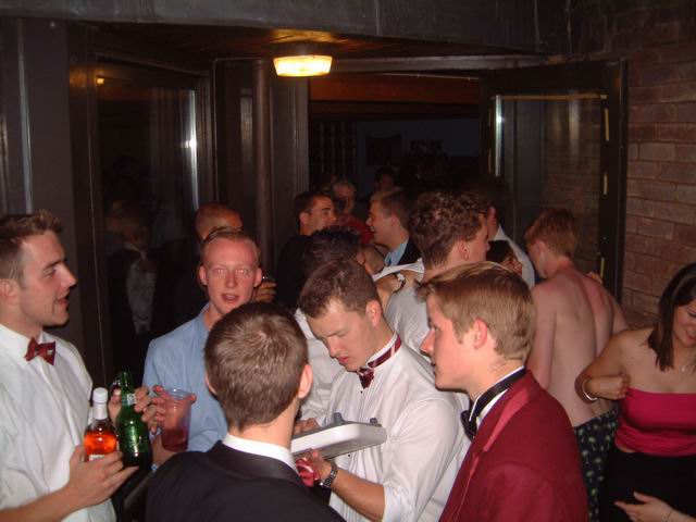 In the Bar after the Dinner